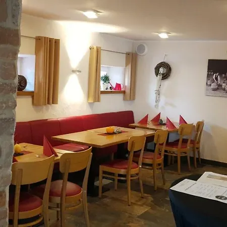 Muellisch's Hof Hotel 3*